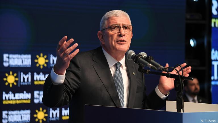 Müsavat Dervişoğlu, İYİ Parti Genel Başkanlığına yeniden seçildi